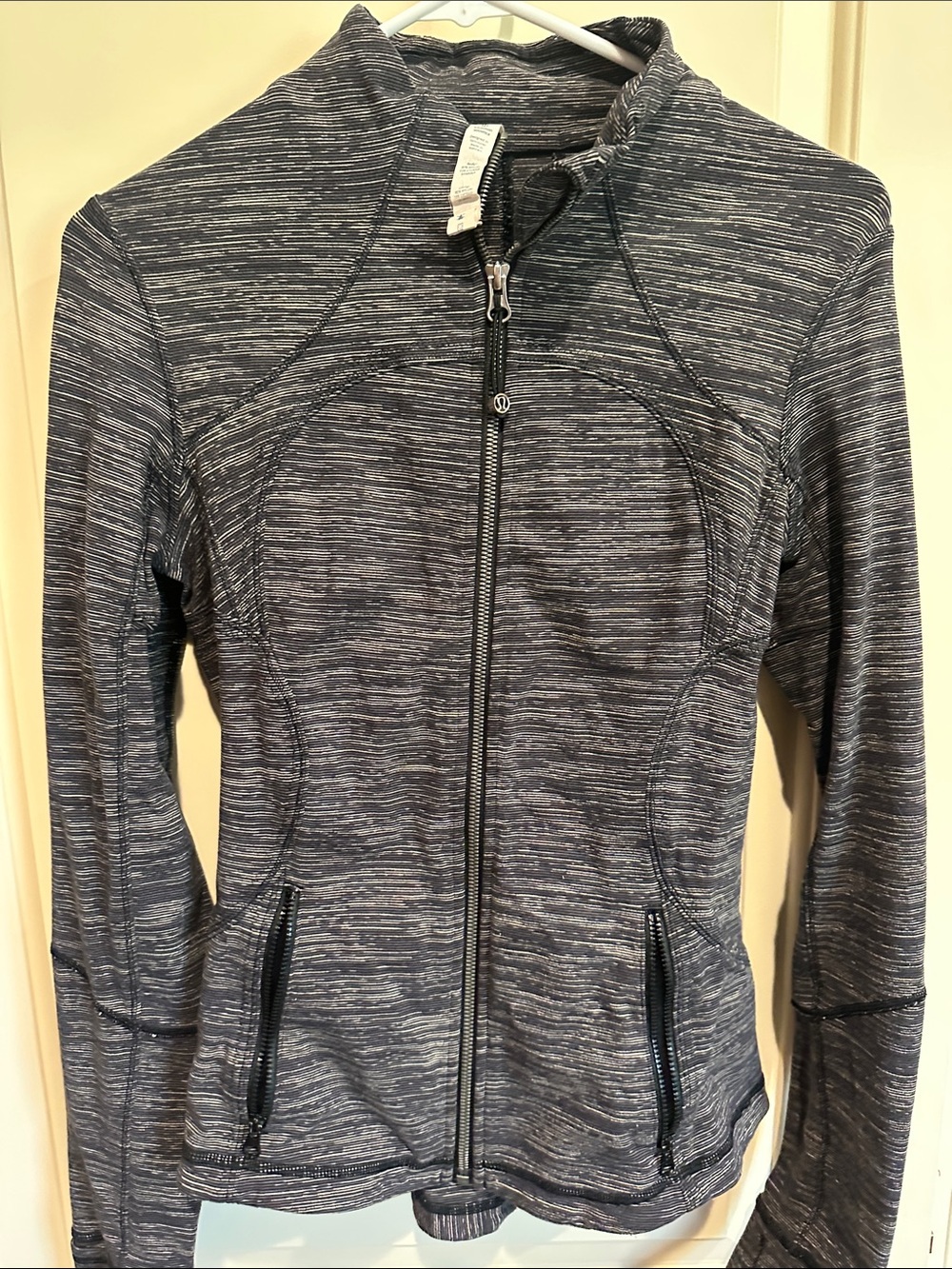 lululemon athletica Heathered Charcoal Full-Zip fitted Jacket